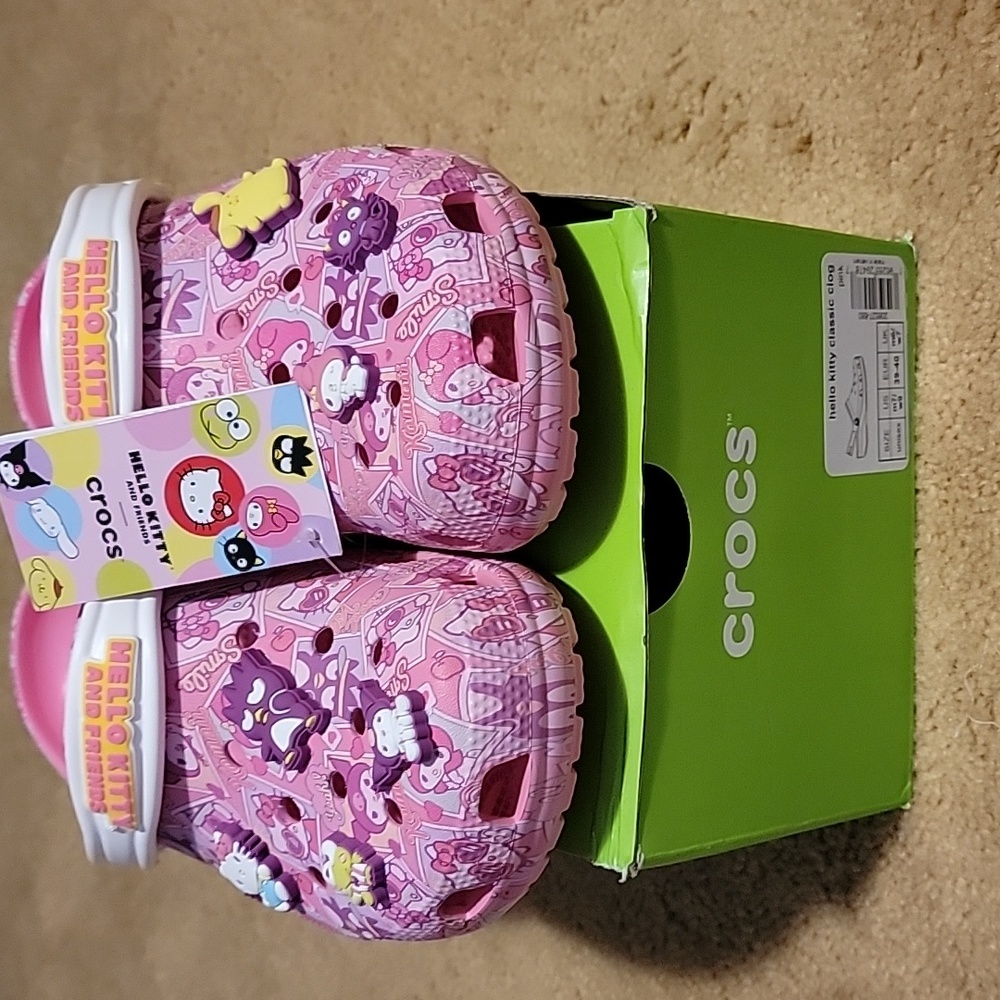 Hello Kitty Crocs